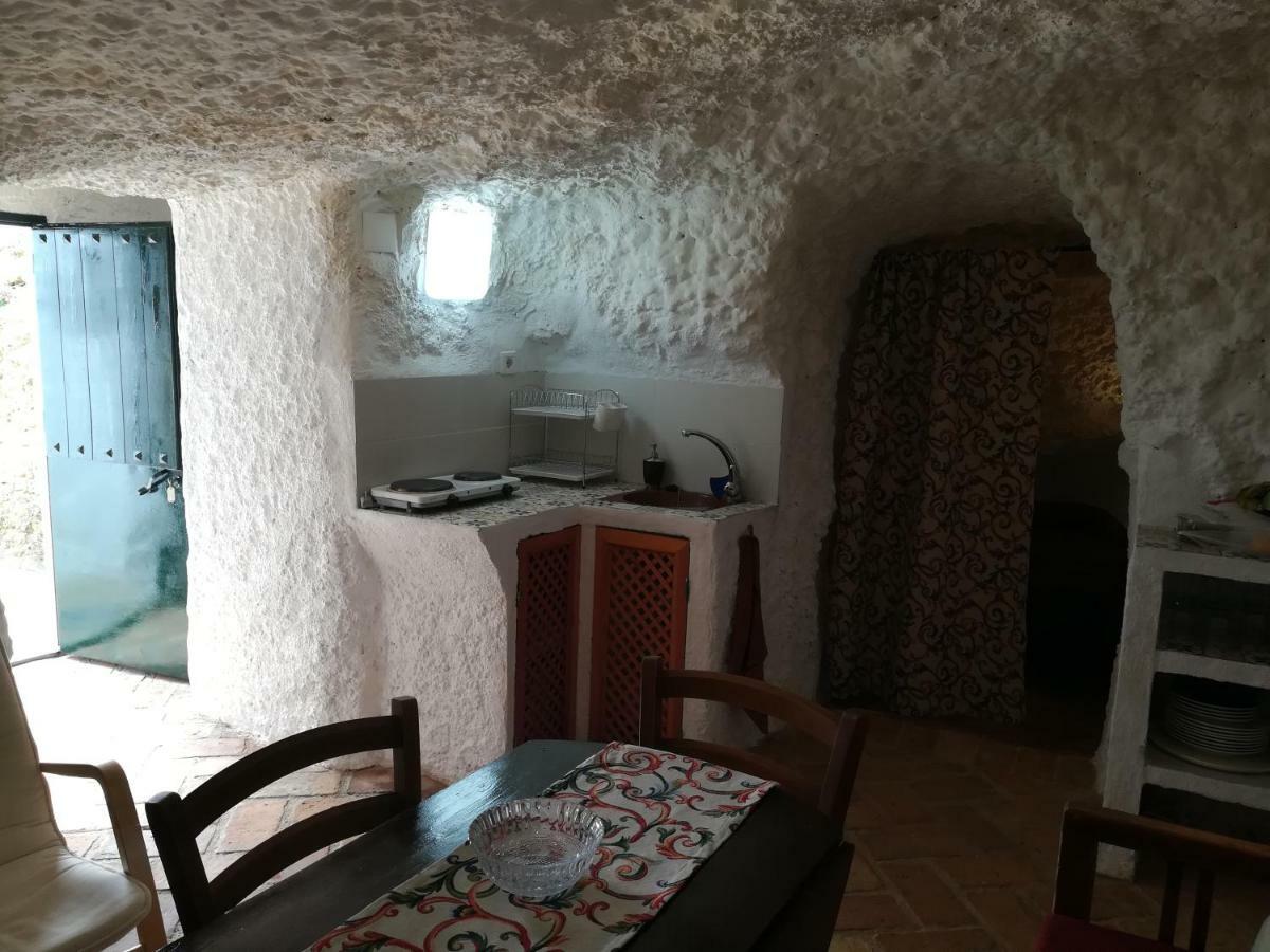 Cueva El Madrono Villa Pegalajar Bagian luar foto